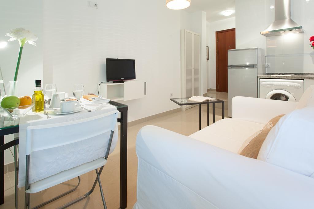 Apartamentos San Lorenzo Siviglia Esterno foto