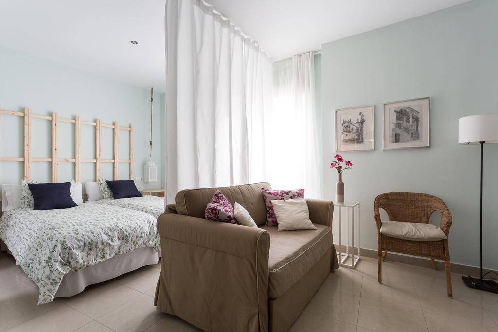 Apartamentos San Lorenzo Siviglia Esterno foto